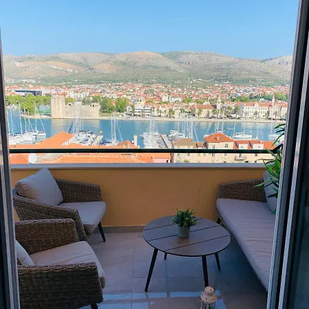 Mentha Apartments Trogir Exterior photo
